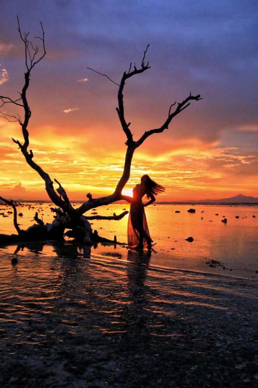 Radika House Apartment Gili Trawangan Luaran gambar