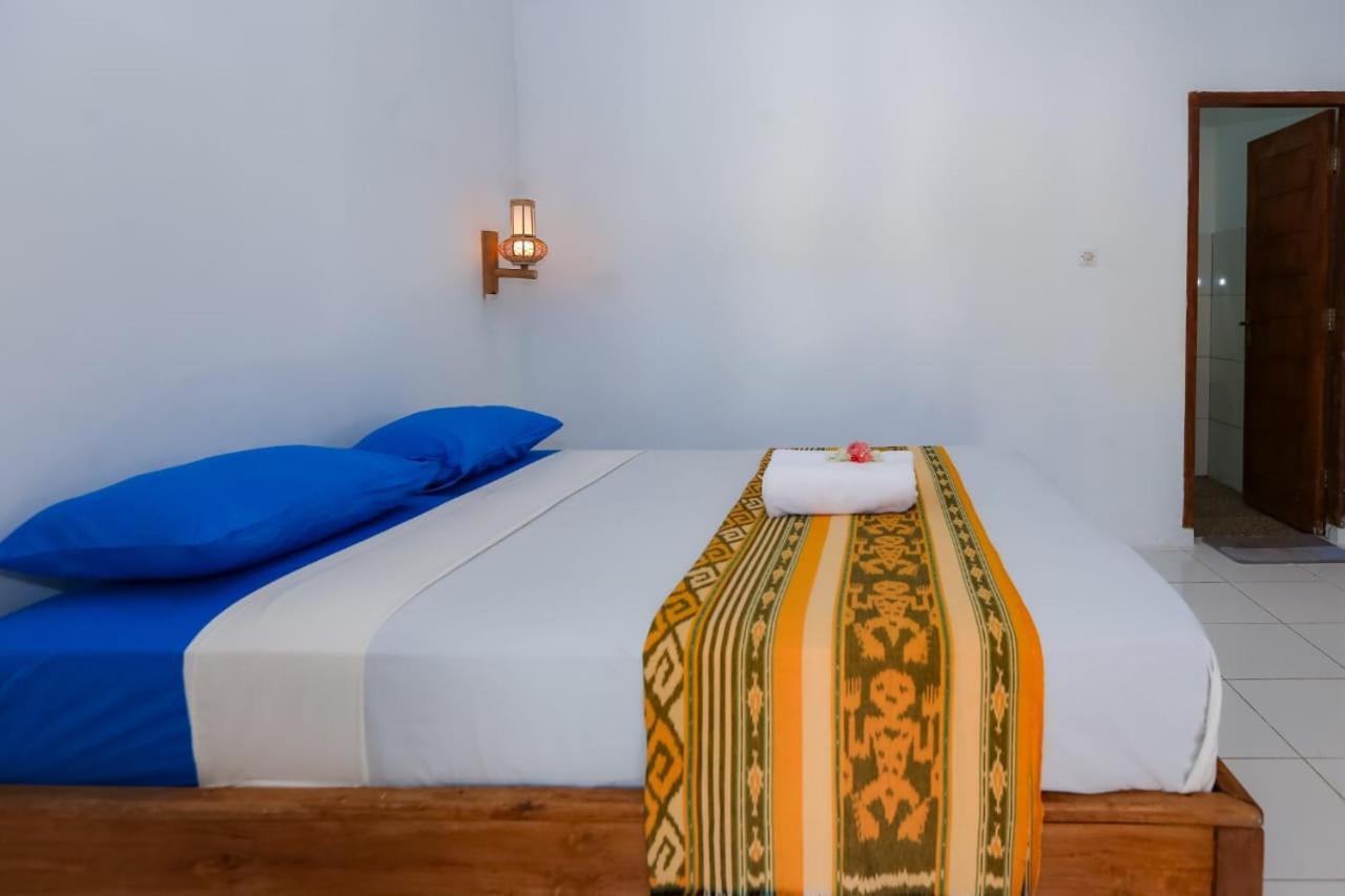 Radika House Apartment Gili Trawangan Luaran gambar