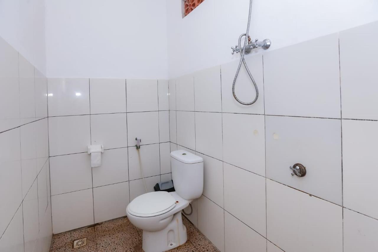 Radika House Apartment Gili Trawangan Luaran gambar