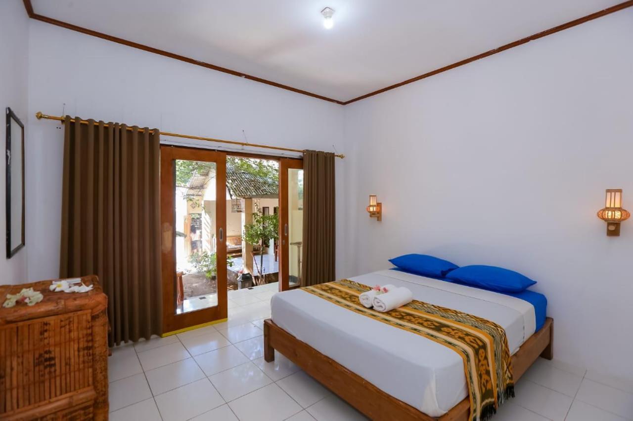 Radika House Apartment Gili Trawangan Luaran gambar