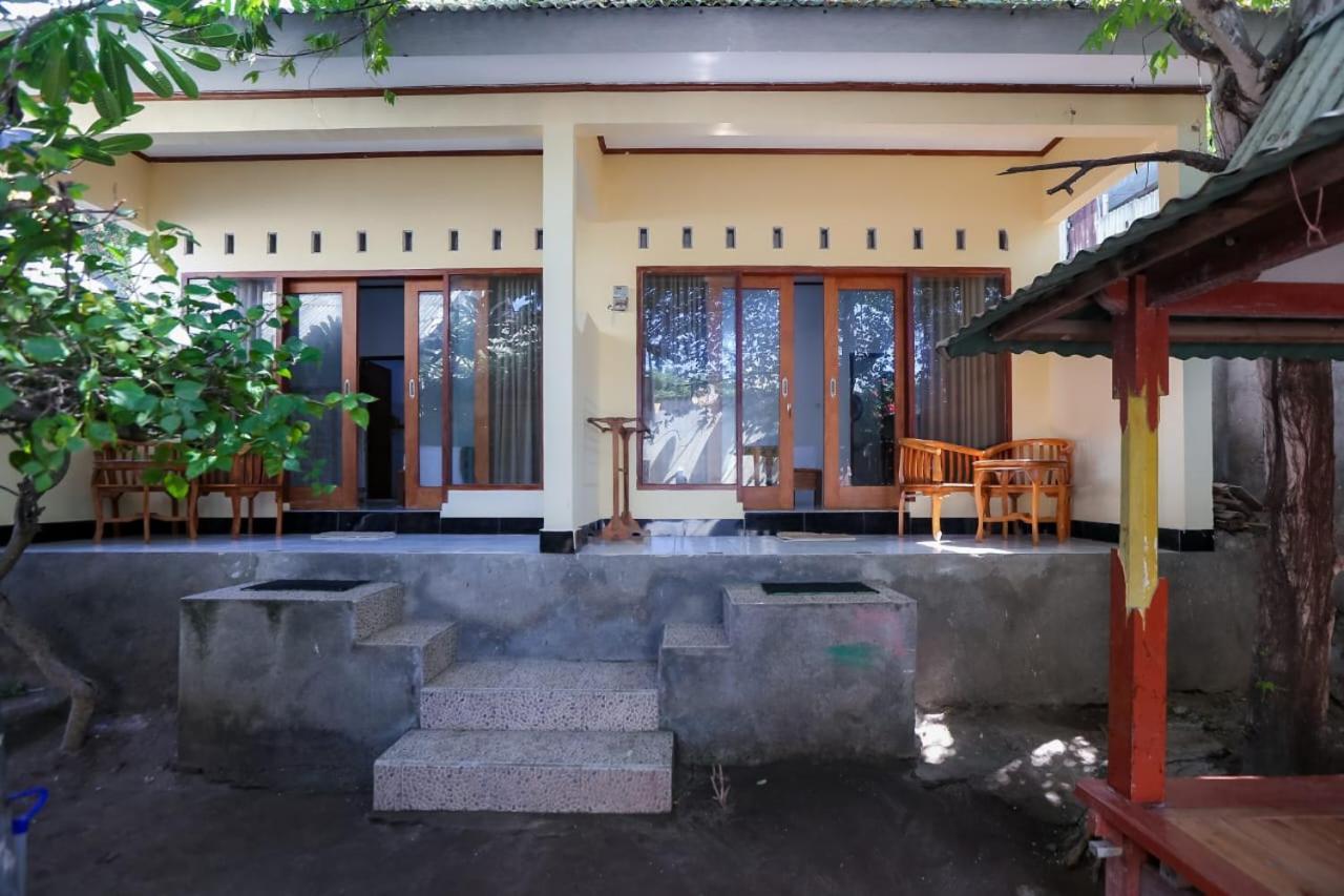 Radika House Apartment Gili Trawangan Luaran gambar