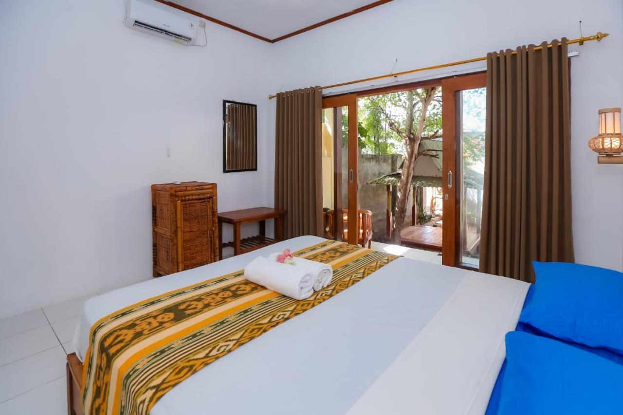 Radika House Apartment Gili Trawangan Luaran gambar
